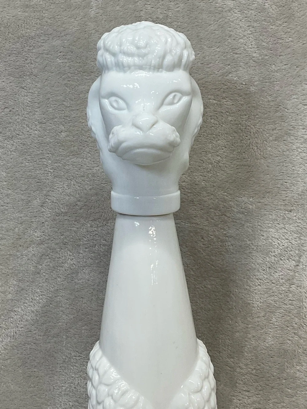 Vtg 60s 70s Poodle Dog Milk Glass Figural Wine Decanter